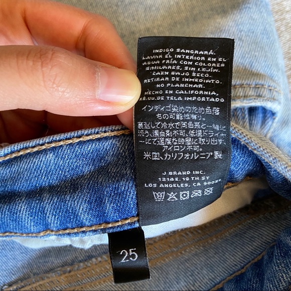 JBrand Ellis Jeans in Love Cat | straight crop - Picture 7 of 10